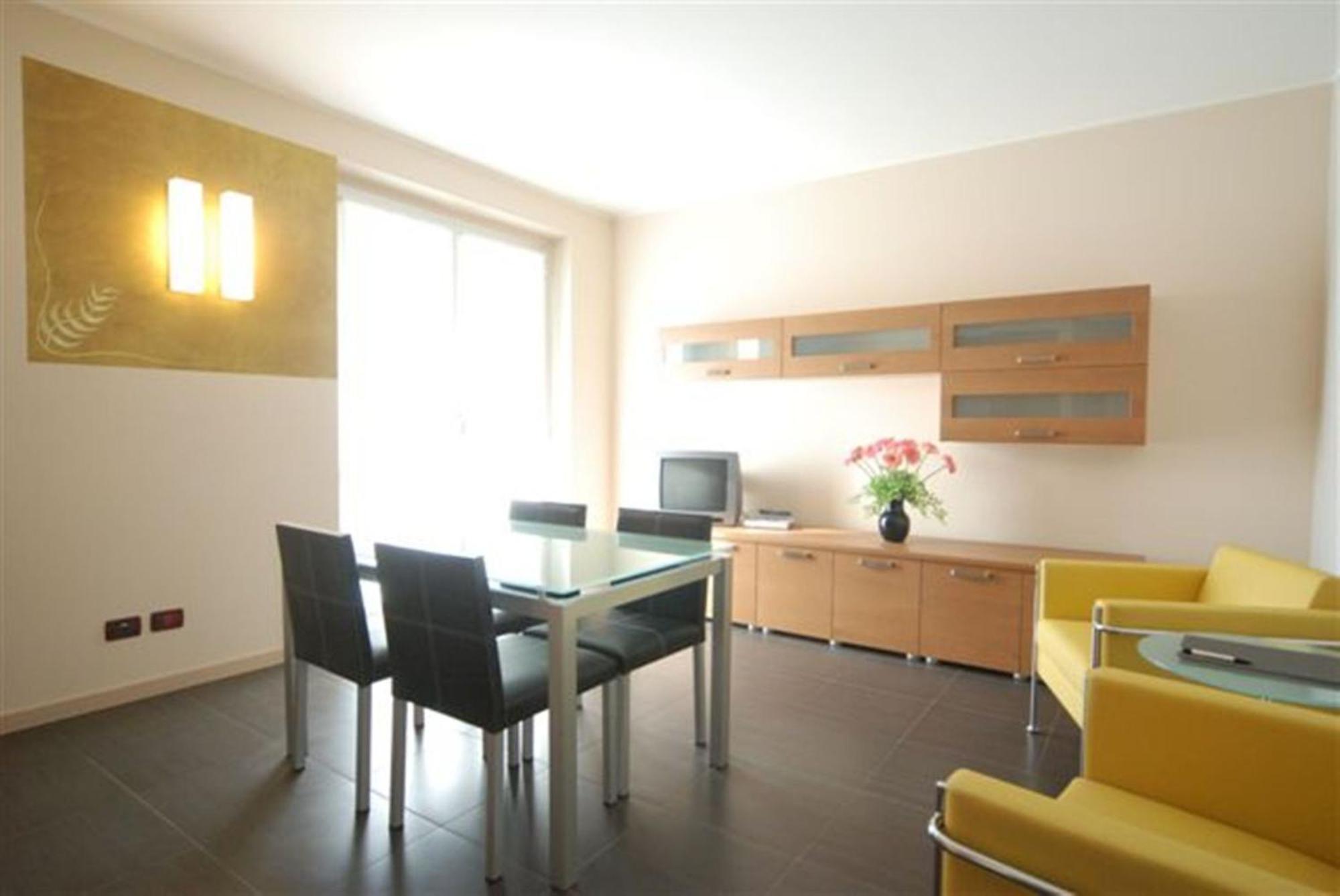 Residence & Suites Solaf Bonate di Sopra Luaran gambar