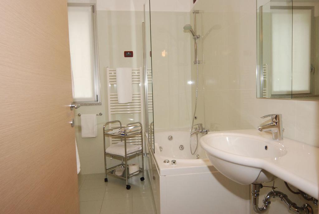 Residence & Suites Solaf Bonate di Sopra Luaran gambar